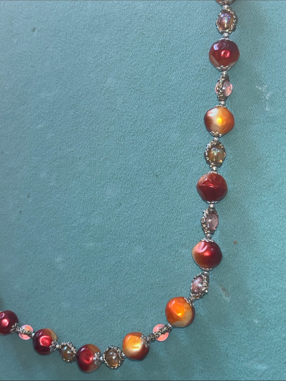 Marbled orange & red glass silver iridescent beaded statement necklace vintage - Picture 9 of 10